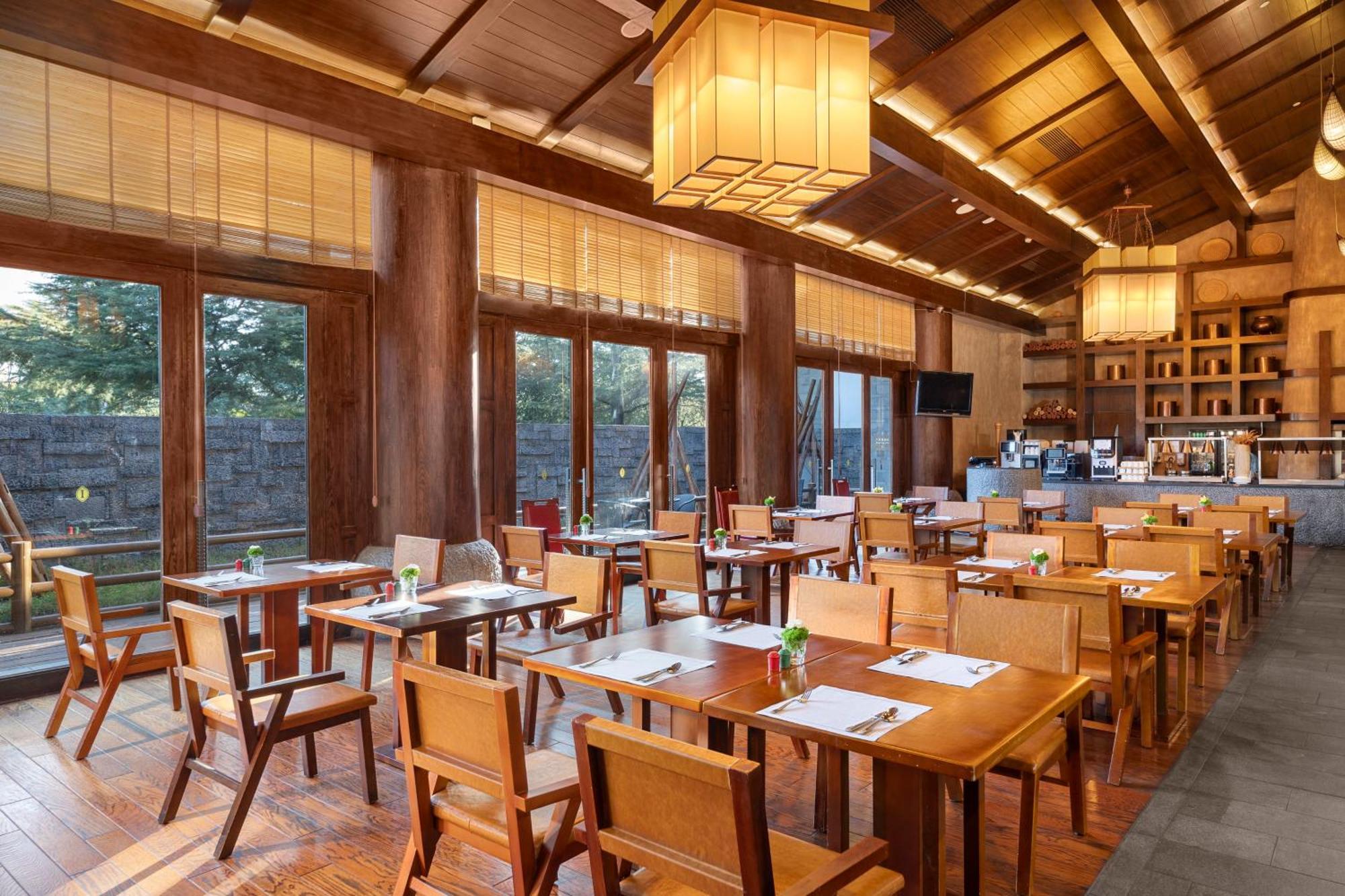 Intercontinental Lijiang Ancient Town Resort By Ihg Luaran gambar